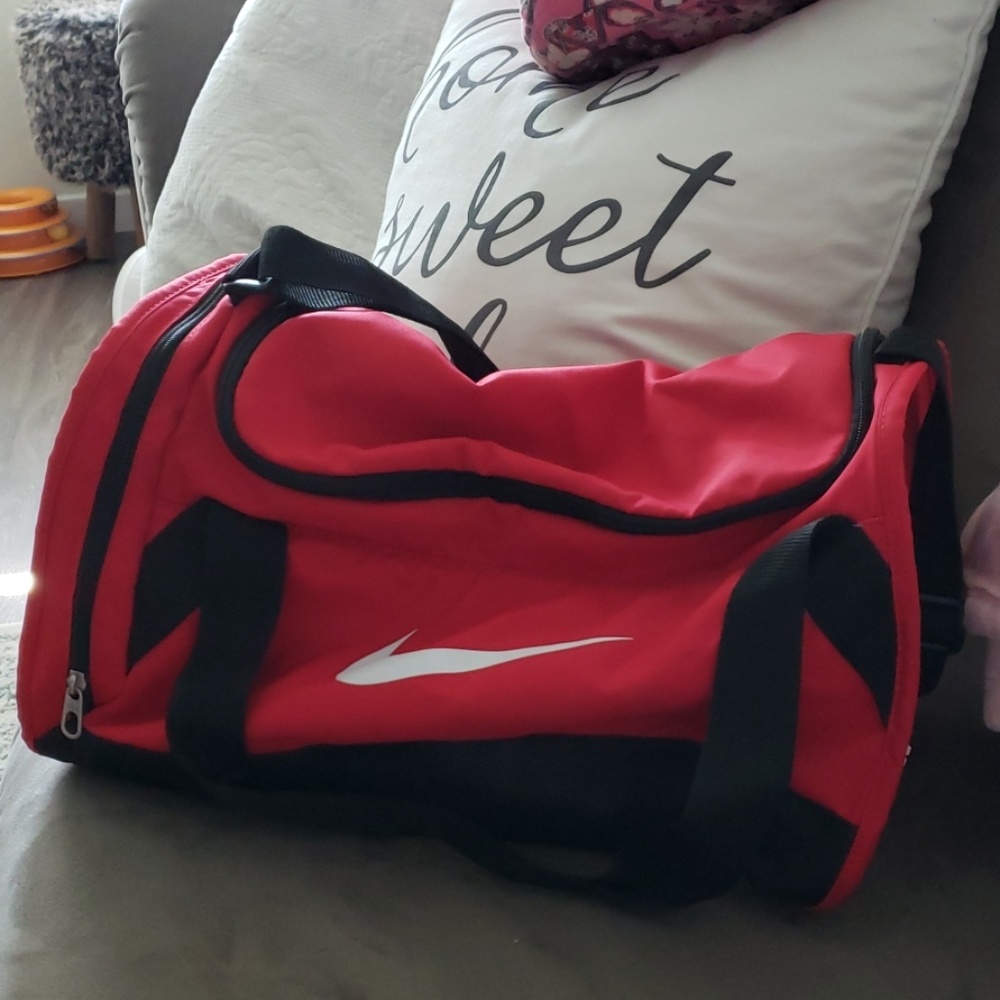 Nike duffle bag